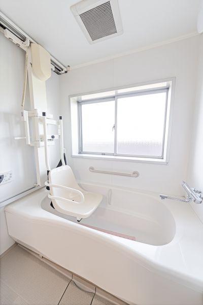 Senior Tub Installation in Salem